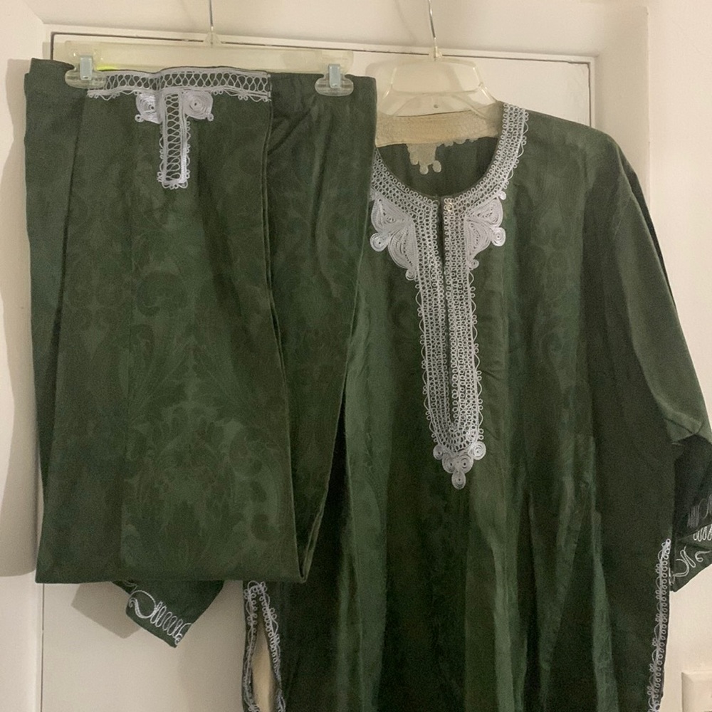 Dashiki Hand-Made Suit - 2 piece long sleeve pullover and pants